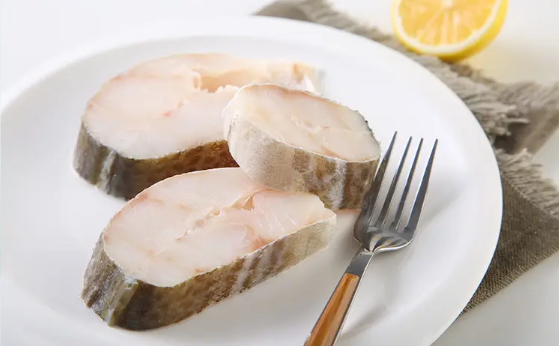 巴沙鱼和鳕鱼哪个营养价值高（巴沙鱼和鳕鱼可以一起吃吗）