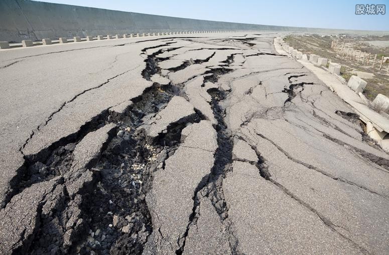 吉林发生8级地震的可能（8级大地震到底有多可怕）